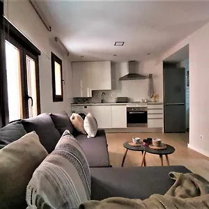 Ilarcuris Con Patio Privado Apartamento